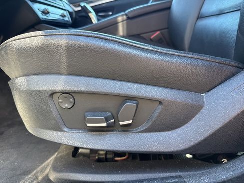 Used 2013 BMW 528i xDrive Sedan image 26