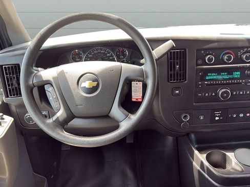 Used 2015 Chevrolet Express 3500 LT w/ LT Preferred Equipment Group RWD image 13