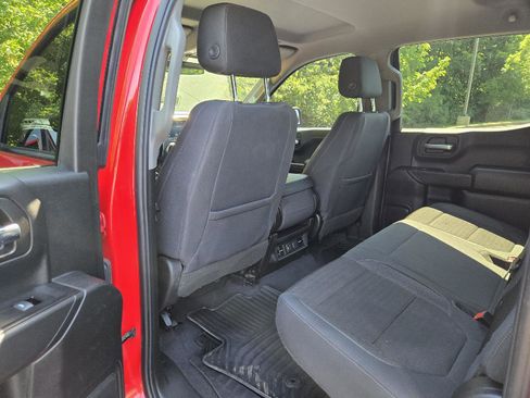 Used 2019 Chevrolet Silverado 1500 LT w/ All-Star Edition AWD/4WD image 24