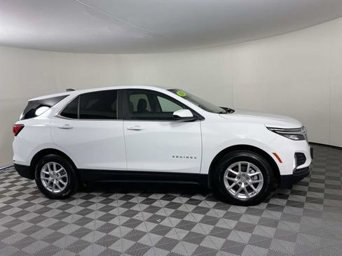 Used 2024 Chevrolet Equinox LT AWD/4WD image 10