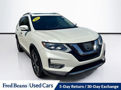 Used 2017 Nissan Rogue SL w/ SL Premium Package