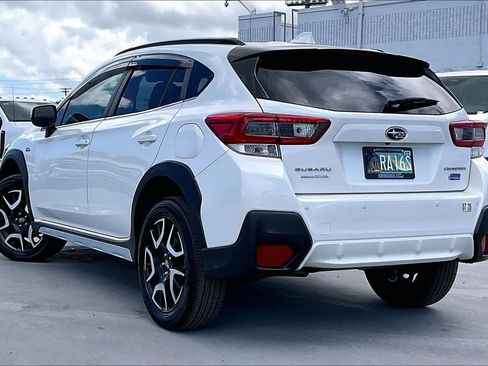 Used 2022 Subaru Crosstrek Hybrid AWD/4WD image 4