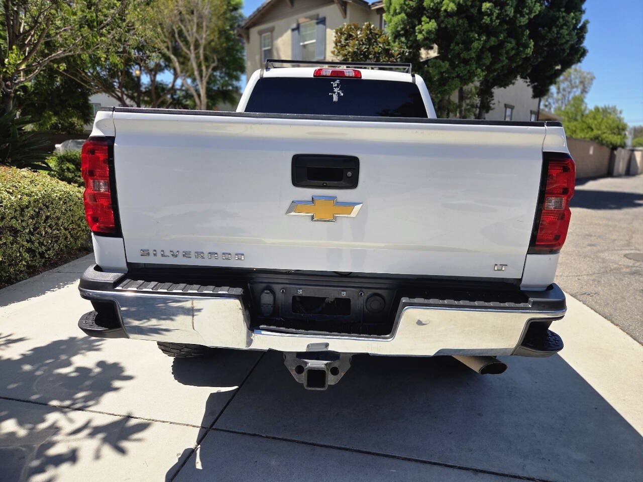 Used 2015 Chevrolet Silverado 2500 LT w/ LT Convenience Package AWD/4WD image 11