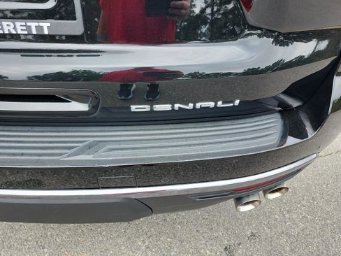 Certified 2024 GMC Yukon Denali Ultimate image 5