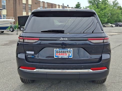 Used 2024 Jeep Grand Cherokee Limited 4xe AWD/4WD image 5