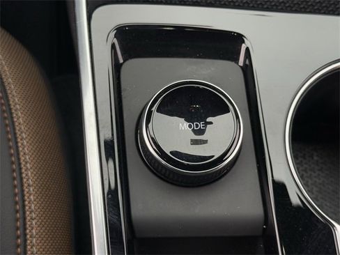 New 2026 Chevrolet Equinox ACTIV w/ Convenience Package III image 20