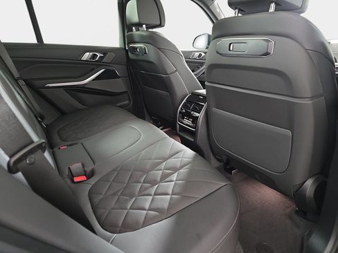 New 2026 BMW X5 xDrive40i AWD/4WD image 10