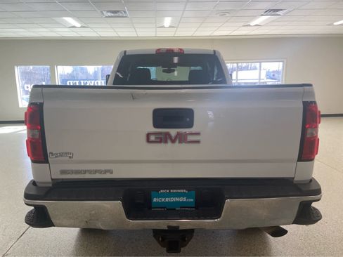 Used 2016 GMC Sierra 2500 4x4 Double Cab w/ Sierra Convenience Package image 6