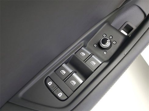 Used 2022 Audi A5 2.0T Premium Plus image 22