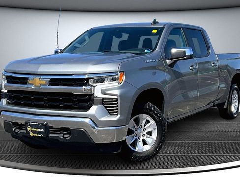 Used 2023 Chevrolet Silverado 1500 LT w/ Protection Package AWD/4WD image 3