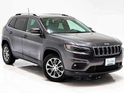 Used 2019 Jeep Cherokee Latitude Plus FWD image 6