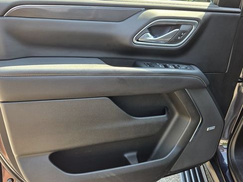 Used 2023 GMC Yukon AT4 w/ AT4 Premium Plus Package AWD/4WD image 22