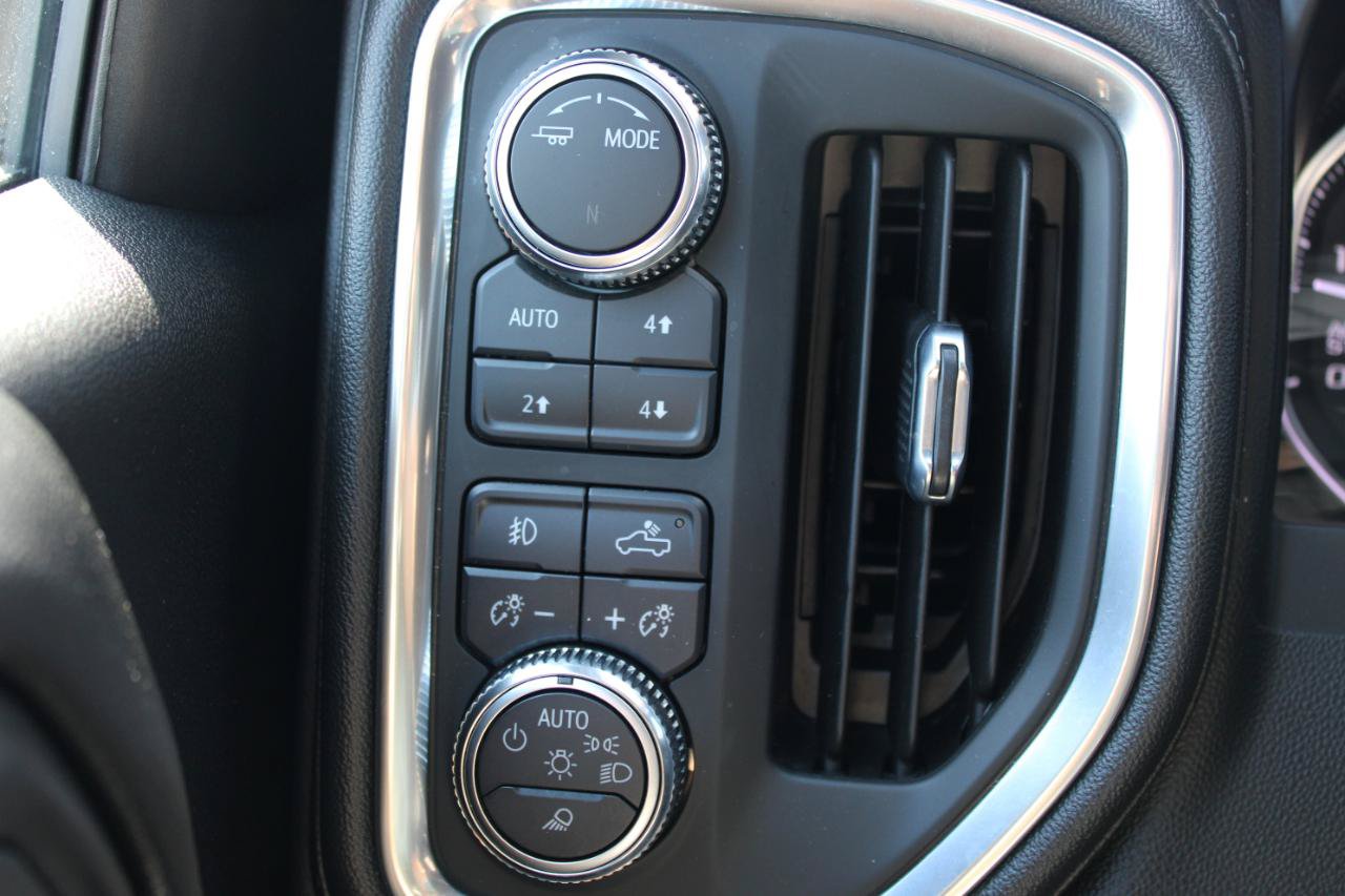 Used 2021 GMC Sierra 1500 SLT w/ SLT Convenience Package AWD/4WD image 33