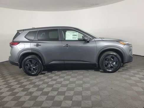 New 2026 Nissan Rogue SV image 3