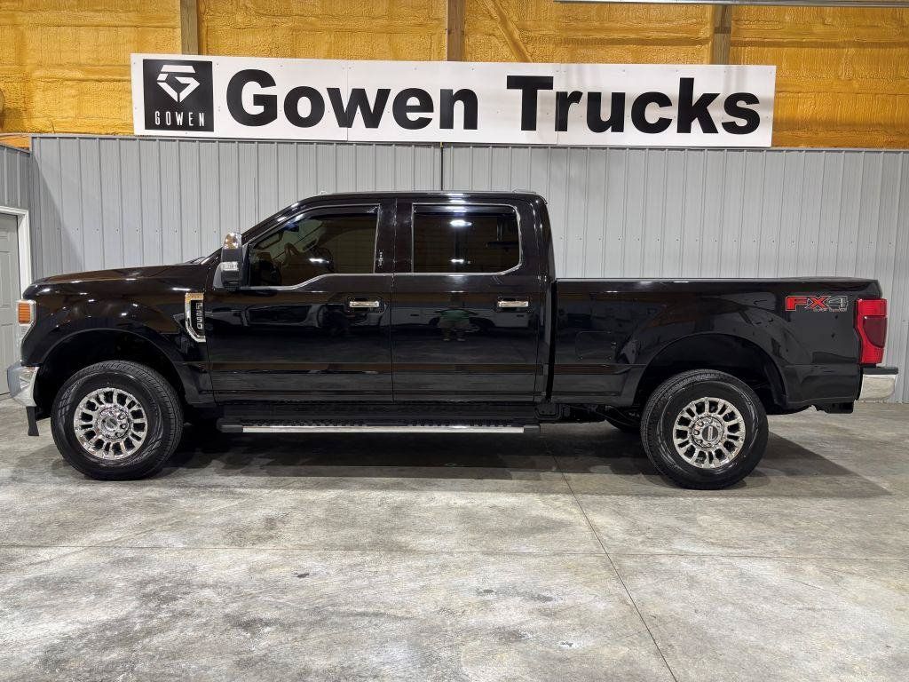 Used 2020 Ford F250 XLT w/ XLT Premium Package AWD/4WD image 2