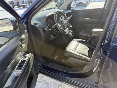 Used 2017 Jeep Compass High Altitude image 5