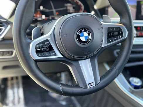 Used 2019 BMW X5 xDrive50i w/ M Sport Package AWD/4WD image 12