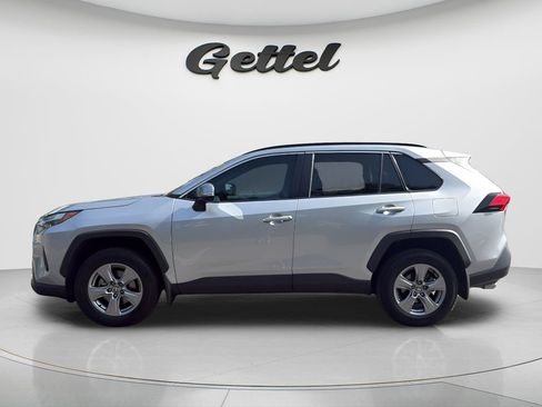 Used 2024 Toyota RAV4 XLE w/ Convenience Package FWD image 7