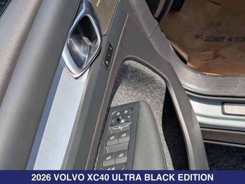 New 2026 Volvo XC40 B5 Ultra w/ Climate Package image 9