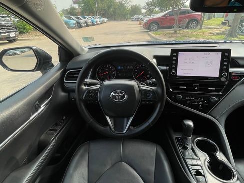 Used 2024 Toyota Camry XSE FWD image 12