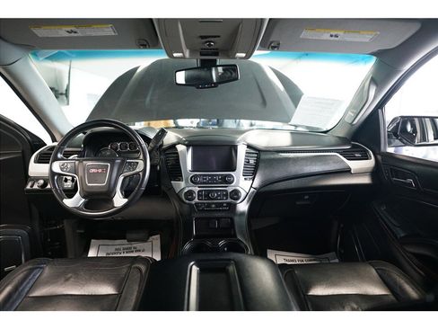 Used 2015 GMC Yukon SLE w/ Convenience Package image 14