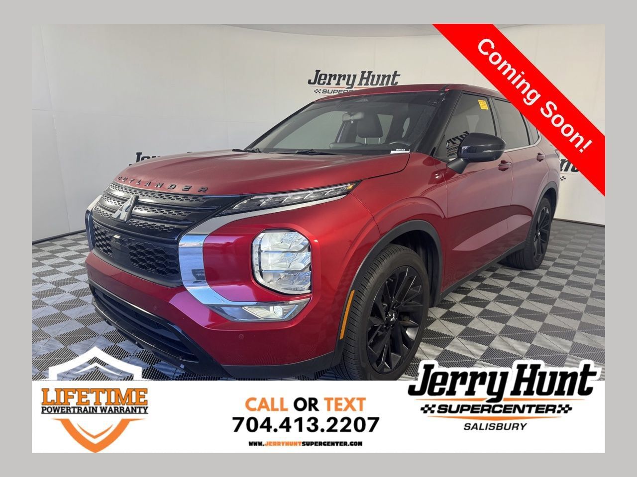 Used 2024 Mitsubishi Outlander SE FWD image 1