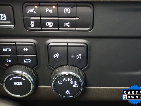 Used 2025 Chevrolet Tahoe LT image 33