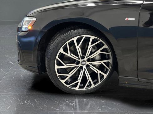 Used 2023 Audi A8 L 3.0T w/ Luxury Package image 35