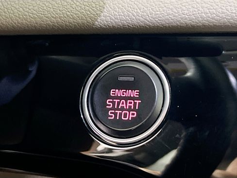 Used 2022 Kia Sportage EX image 24