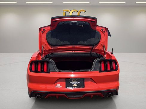 Used 2016 Ford Mustang GT Premium w/ Equipment Group 401A RWD image 26
