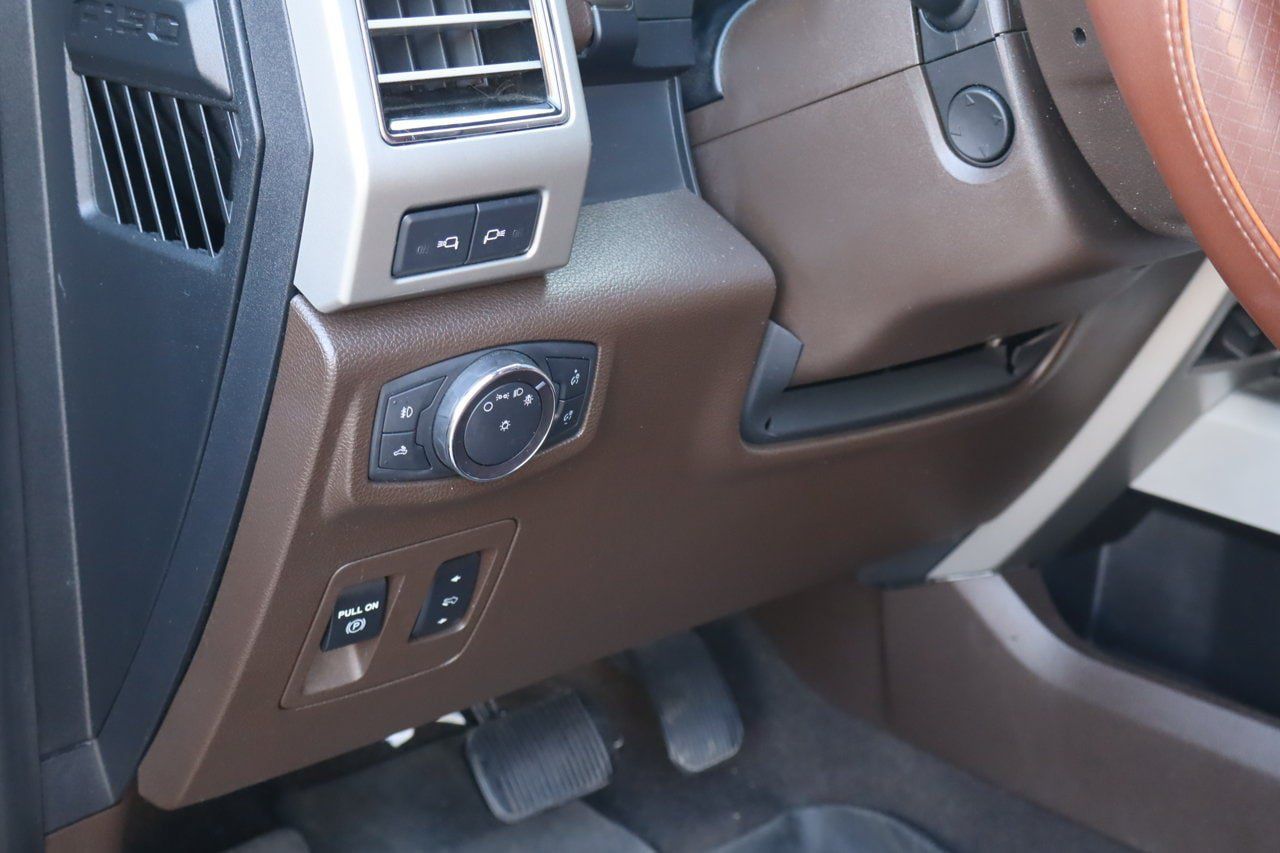 Used 2019 Ford F150 King Ranch w/ Equipment Group 601A Luxury AWD/4WD image 25
