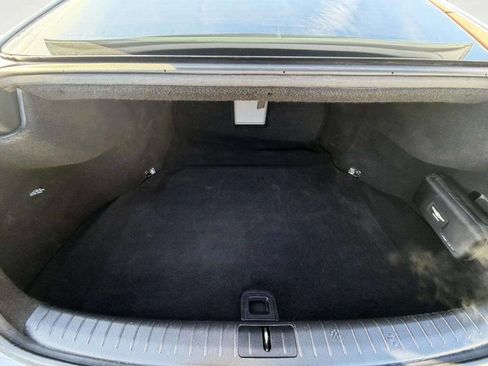 Used 2018 Genesis G80 3.8 w/ Option Group 02 image 7