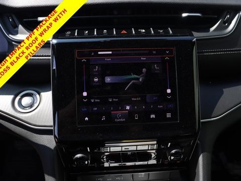 New 2025 Jeep Grand Cherokee L Altitude image 14