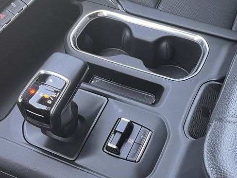 Used 2023 GMC Sierra 1500 Denali w/ Technology Package image 20