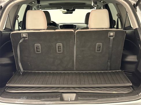 Certified 2021 Honda Pilot Special Edition image 13