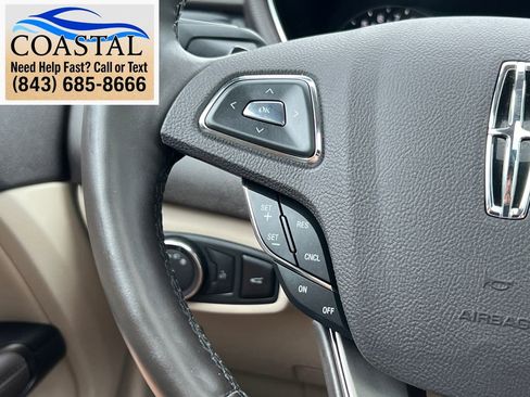 Used 2019 Lincoln MKC Reserve w/ MKC Climate Package FWD image 34
