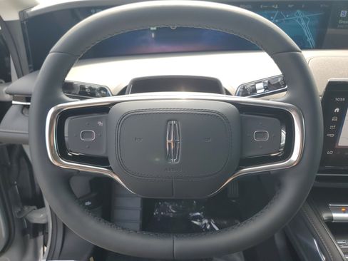 New 2026 Lincoln Nautilus Premier AWD/4WD image 14