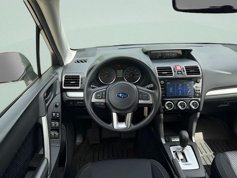 Used 2017 Subaru Forester 2.5i Premium w/ All-Weather Package AWD/4WD image 7