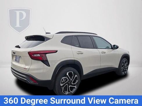New 2026 Chevrolet Trax RS FWD image 6