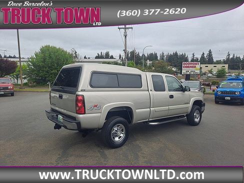 Used 2006 Chevrolet Silverado 2500 4x4 Extended Cab image 5