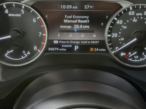 Used 2021 Nissan Rogue S FWD image 15