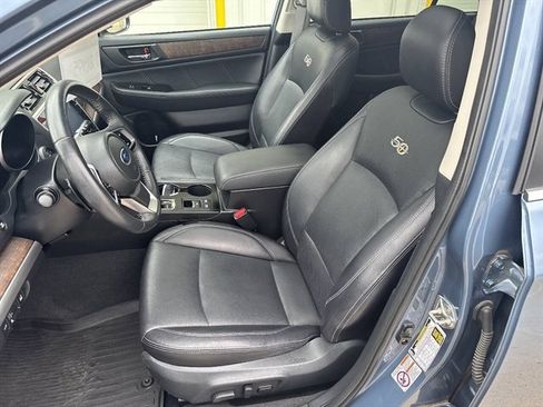 Used 2018 Subaru Outback 2.5i Limited w/ 50th Anniversary Edition AWD/4WD image 4