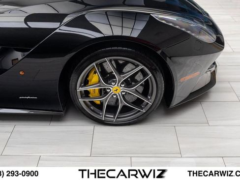 Used 2014 Ferrari F12 Berlinetta RWD image 36