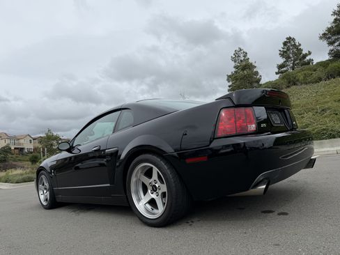 Used 2003 Ford Mustang Cobra RWD image 4