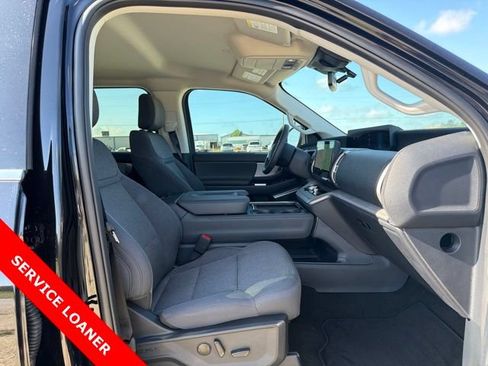 New 2026 Ford Expedition Max Active AWD/4WD image 9