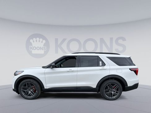 New 2026 Ford Explorer ST AWD/4WD image 2