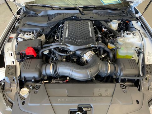 New 2025 Ford Mustang GT Premium w/ GT Performance Package image 4