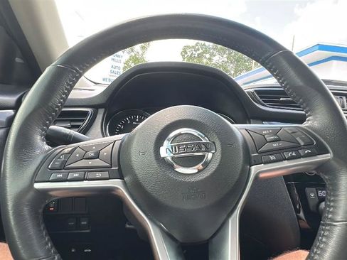 Used 2017 Nissan Rogue SV w/ Midnight Edition FWD image 35