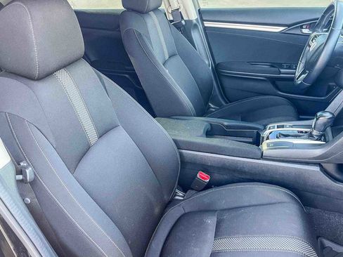 Used 2019 Honda Civic EX image 13
