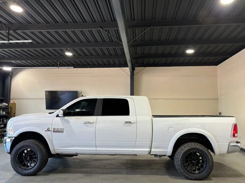 Used 2015 RAM 2500 Laramie AWD/4WD image 4